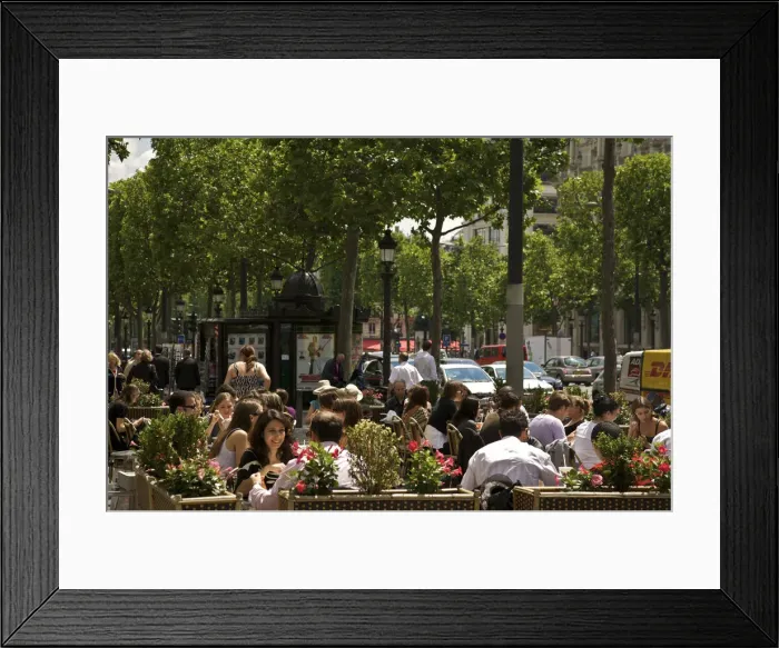Framed Print : Restaurant on the Avenue des Champs Elysees, Paris, France Framed Print : Restaurant on the Avenue des Champs Elysees, Paris, France