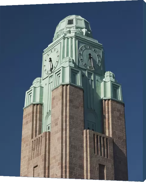Finland, Helsinki, Rautatieasema, Helsinki Railroad Station, b. 1914, tower, daytime