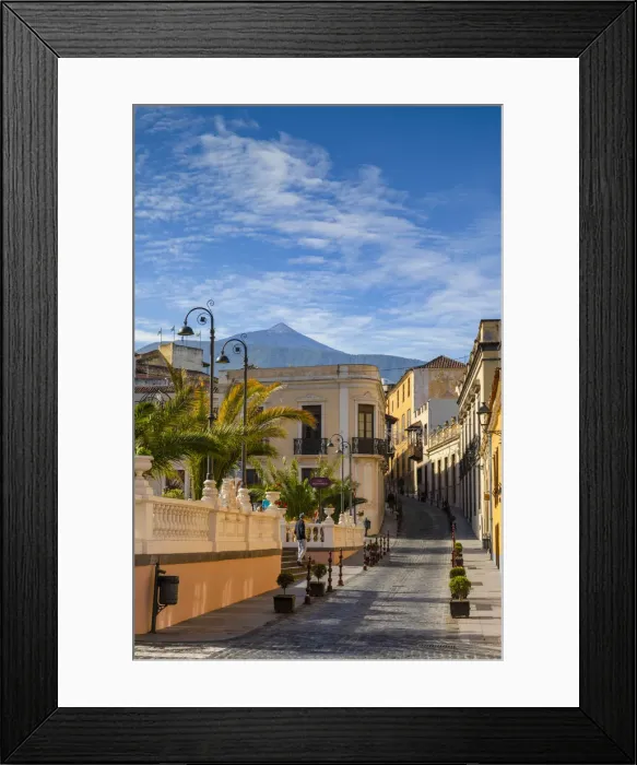 Framed Print : Street Scene, La Orotava, Tenerife, Canary Islands, Spain Framed Print : Street Scene, La Orotava, Tenerife, Canary Islands, Spain