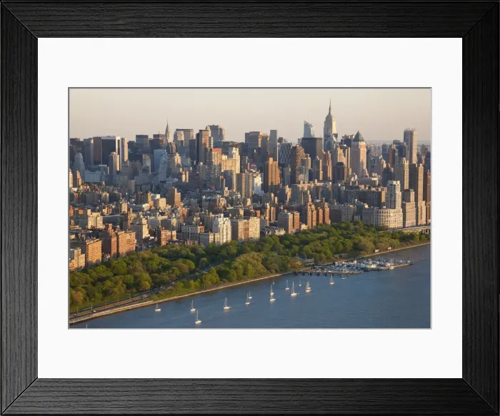 Framed Print : Midtown Mahattan and Hudson River, New York, USA Framed Print : Midtown Mahattan and Hudson River, New York, USA