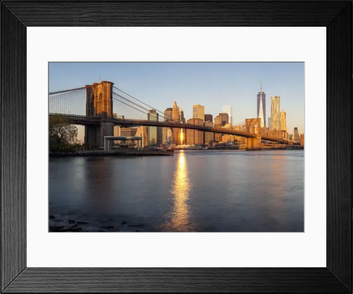 Framed Print : USA, New York City, Downtown Financial district of Manhattan, One World Trade Center Framed Print : USA, New York City, Downtown Financial district of Manhattan, One World Trade Center