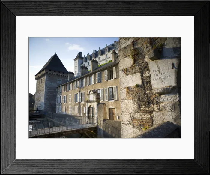 Framed Print : Chateau de Pau, Pau, Pyrenees-Atlantiques, France Framed Print : Chateau de Pau, Pau, Pyrenees-Atlantiques, France
