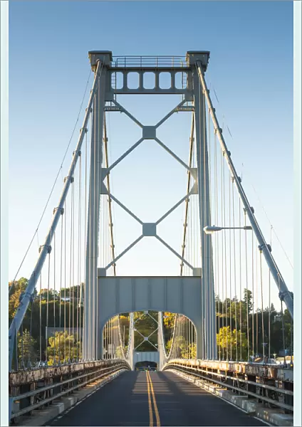 USA, New York, Hudson Valley, Kingston, Kingston Port Ewen Suspension Bridge