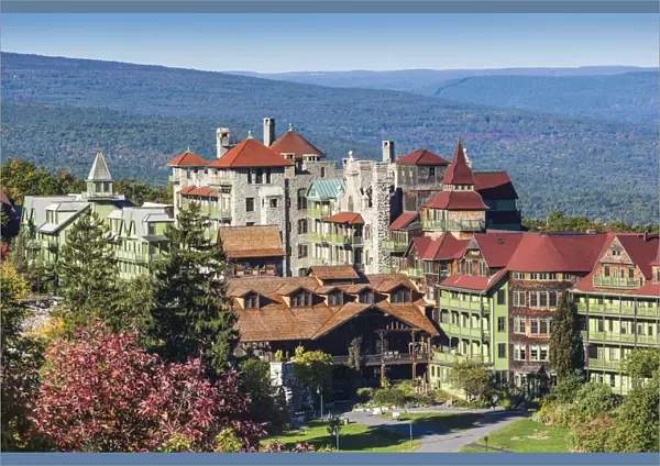 USA, New York, Hudson Valley, New Paltz, Mohonk Moutain House, historic hotel