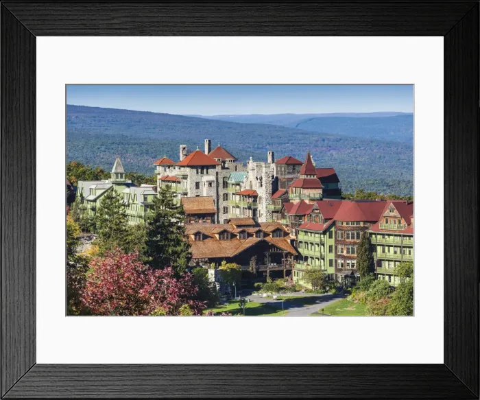 Framed Print : USA, New York, Hudson Valley, New Paltz, Mohonk Moutain House, historic hotel Framed Print : USA, New York, Hudson Valley, New Paltz, Mohonk Moutain House, historic hotel