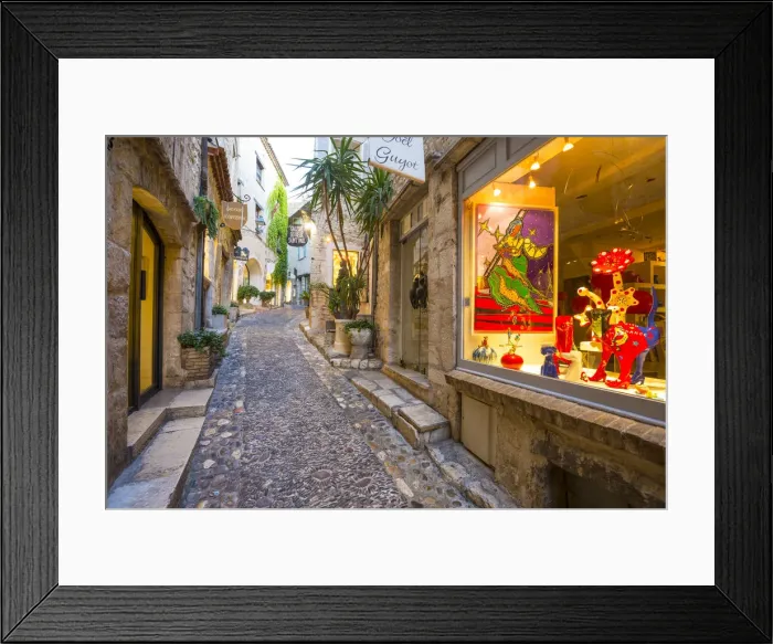 Framed Print : St. Paul de Vence, Alpes-Maritimes, Provence-Alpes-Cote D Azur, French Riviera Framed Print : St. Paul de Vence, Alpes-Maritimes, Provence-Alpes-Cote D Azur, French Riviera