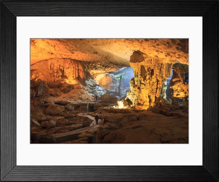 Framed Print : Vietnam, Halong Bay, Sung Sot Cave Framed Print : Vietnam, Halong Bay, Sung Sot Cave