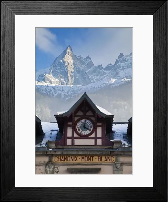 Framed Print : Chamonix-Mont-Blanc, French Alps, Haute Savoie, France Framed Print : Chamonix-Mont-Blanc, French Alps, Haute Savoie, France