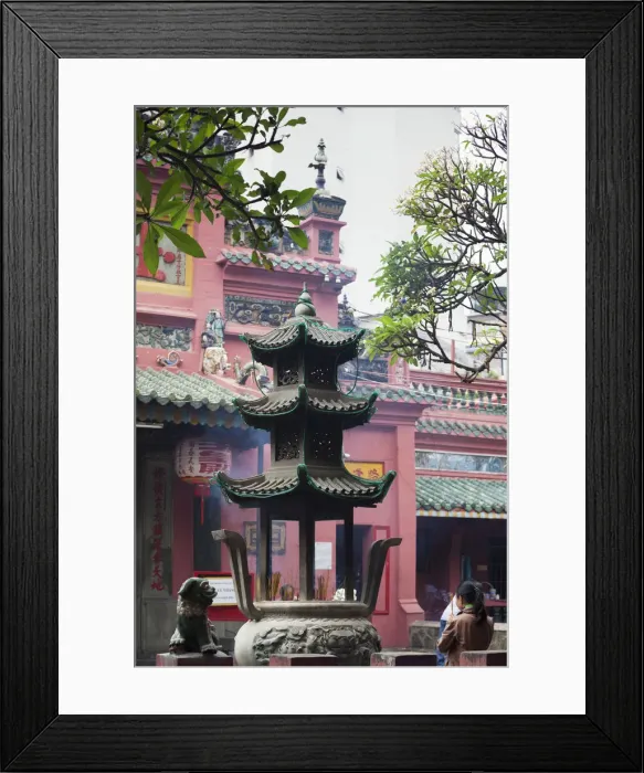 Framed Print : Vietnam, Ho Chi Minh City (Saigon), Cholon, Jade Emperor Pagoda (Chua Ngoc Hoang) Framed Print : Vietnam, Ho Chi Minh City (Saigon), Cholon, Jade Emperor Pagoda (Chua Ngoc Hoang)