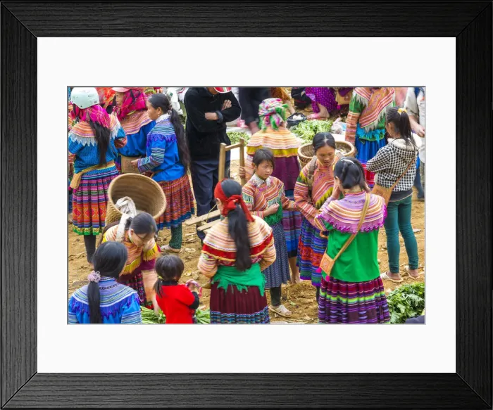 Framed Print : Flower Hmong tribes people at market, nr Bac Ha, nr Sapa, Vietnam Framed Print : Flower Hmong tribes people at market, nr Bac Ha, nr Sapa, Vietnam