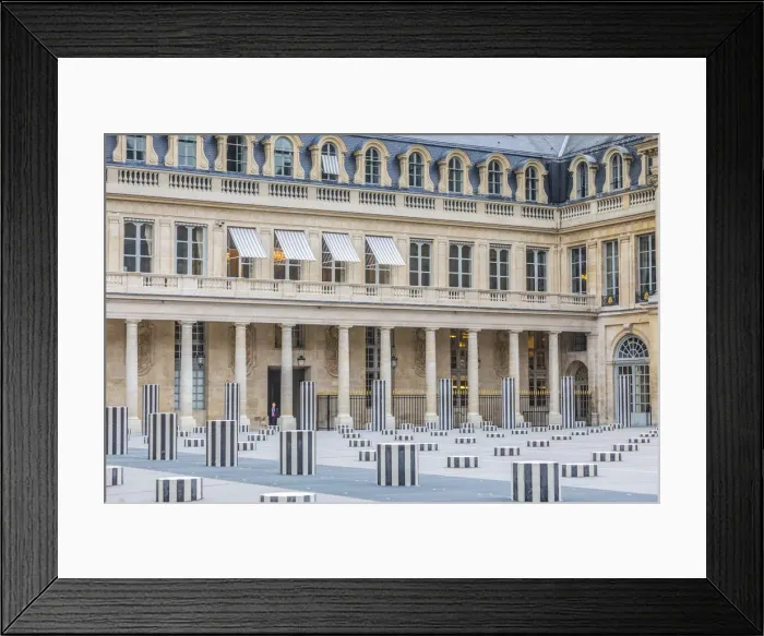 Framed Print : Le Palais Royal, Paris, France Framed Print : Le Palais Royal, Paris, France