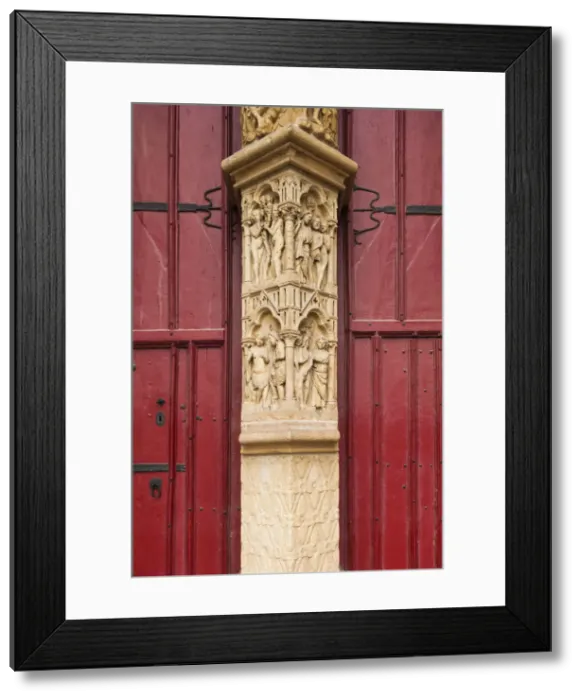 Framed Print : France, Picardy Region, Somme Department, Amiens, Cathedrale Notre Dame cathedral Framed Print : France, Picardy Region, Somme Department, Amiens, Cathedrale Notre Dame cathedral