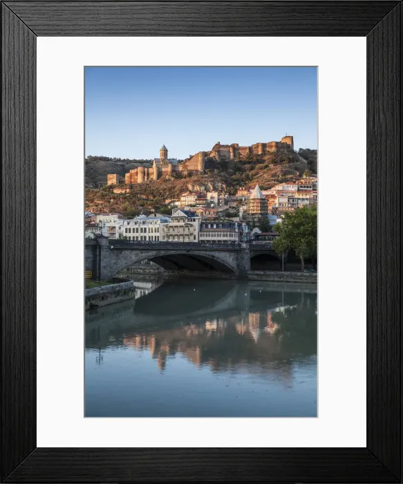 Framed Print : Georgia, Tbilisi, View of Mtkvari (Kura) river, Metekhi bridge, Old town and Narikala Framed Print : Georgia, Tbilisi, View of Mtkvari (Kura) river, Metekhi bridge, Old town and Narikala