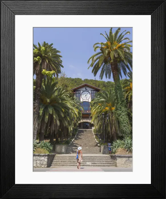 Framed Print : Vintage Gagripsh restaurant, Gagra, Abkhazia, Georgia Framed Print : Vintage Gagripsh restaurant, Gagra, Abkhazia, Georgia