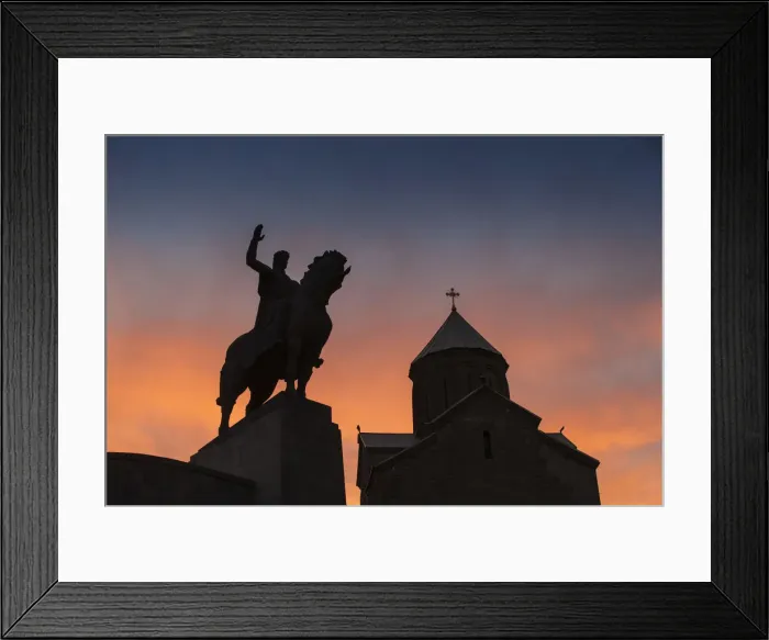 Framed Print : Georgia, Tbilisi, Avlabari, Equestrian Statue of King Vakhtang Gorgasali beside