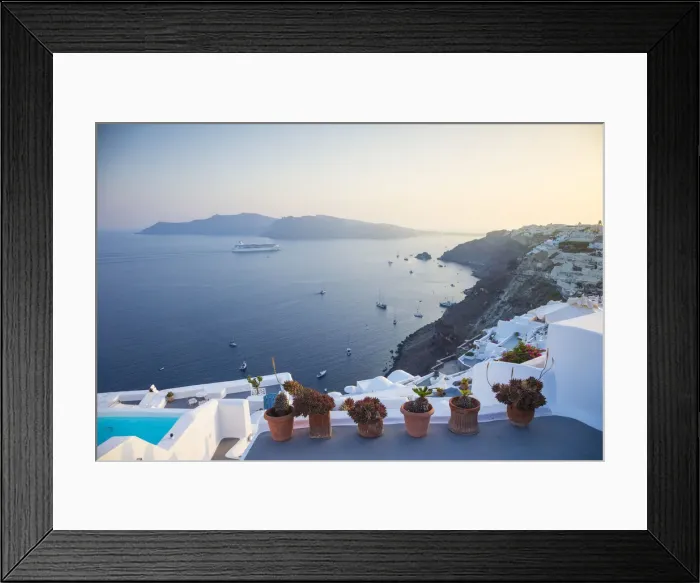 Framed Print : Oia, Santorini (Thira), Cyclades Islands, Greece Framed Print : Oia, Santorini (Thira), Cyclades Islands, Greece