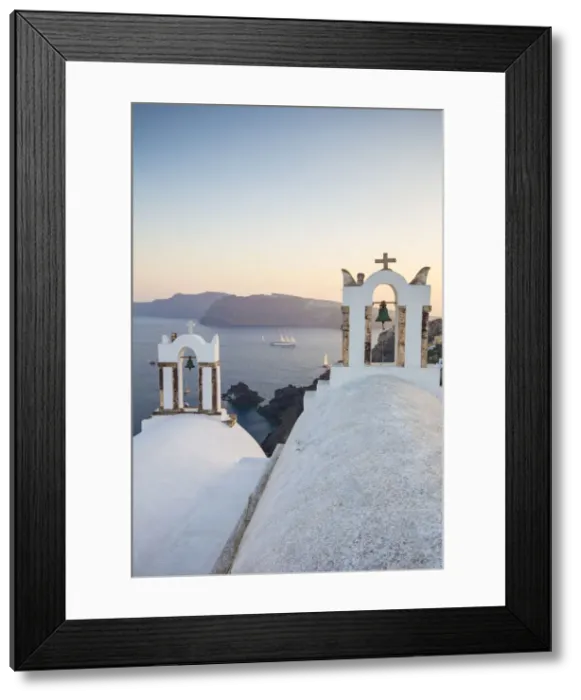 Framed Print : Oia, Santorini (Thira), Cyclades Islands, Greece Framed Print : Oia, Santorini (Thira), Cyclades Islands, Greece