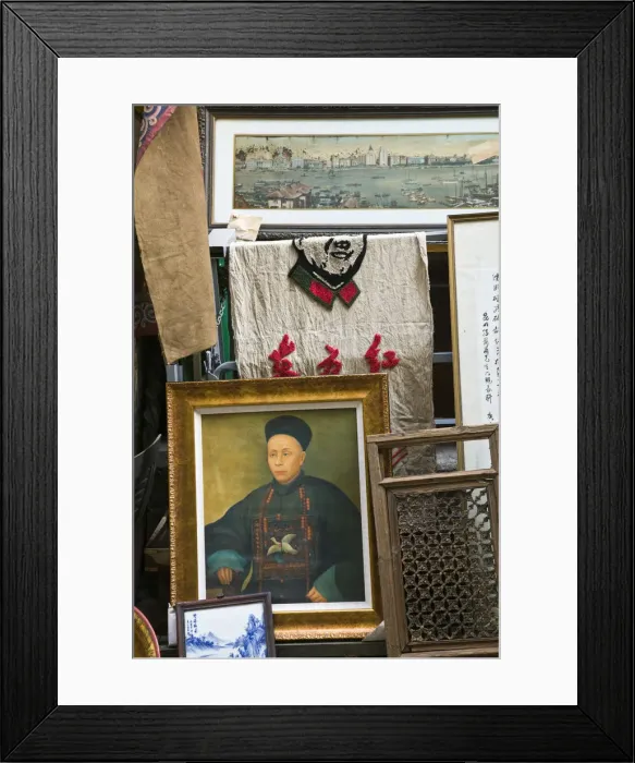 Framed Print : China, Hong Kong, Central, Hollywood Road Antiques Market, Antique Souvenirs Framed Print : China, Hong Kong, Central, Hollywood Road Antiques Market, Antique Souvenirs