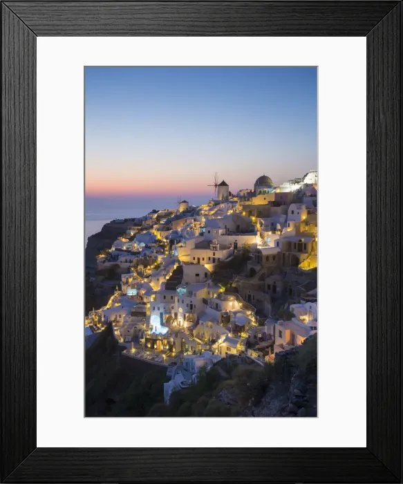 Framed Print : Oia, Santorini (Thira), Cyclades Islands, Greece Framed Print : Oia, Santorini (Thira), Cyclades Islands, Greece