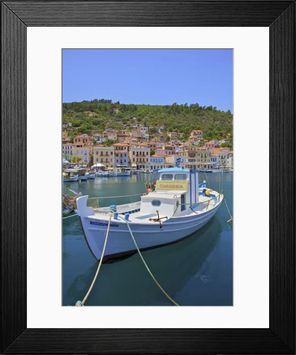 Framed Print : The Harbour at Gytheio, Mani Peninsula, The Peloponnese, Greece, Southern Europe Framed Print : The Harbour at Gytheio, Mani Peninsula, The Peloponnese, Greece, Southern Europe