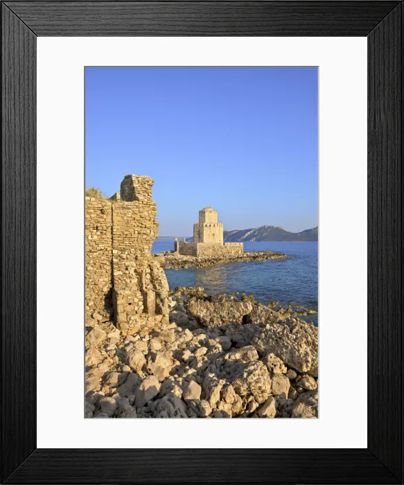 Framed Print : The Castle at Methoni, Messinia, The Peloponnese, Greece, Southern Europe Framed Print : The Castle at Methoni, Messinia, The Peloponnese, Greece, Southern Europe