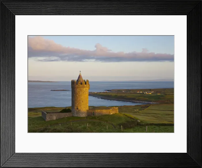 Framed Print : Doonagore Castle, Doolin, Co Clare, Ireland Framed Print : Doonagore Castle, Doolin, Co Clare, Ireland