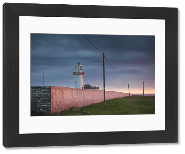 Ireland, County Clare, Loop Head, Kilbaha, Loop Head Lighthouse, dusk