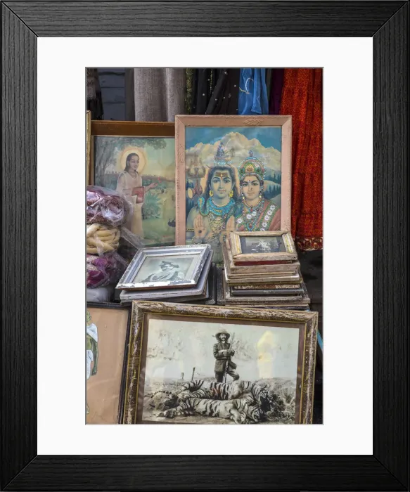 Framed Print : Painting and photographing in a shop in Udaipur, Rajasthan, India Framed Print : Painting and photographing in a shop in Udaipur, Rajasthan, India