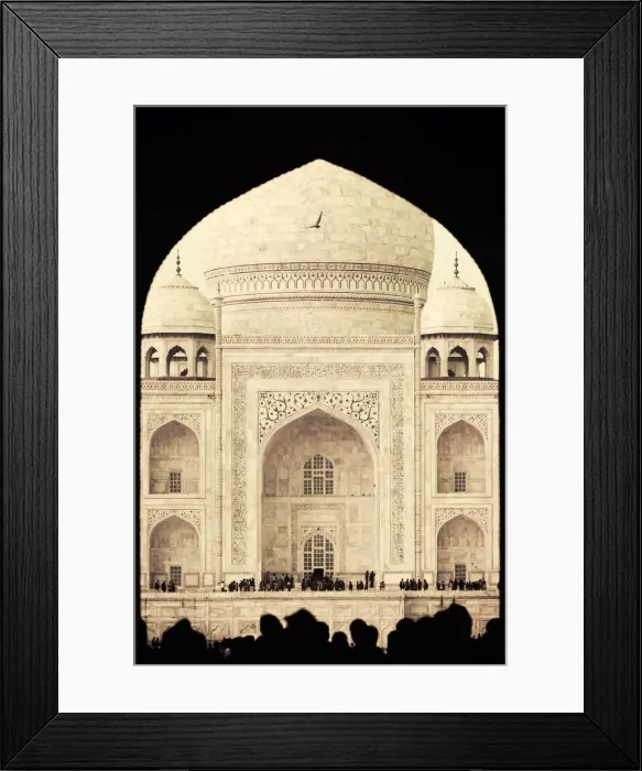 Framed Print : India, Uttar Pradesh, Agra, Taj Mahal (UNESCO site) Framed Print : India, Uttar Pradesh, Agra, Taj Mahal (UNESCO site)