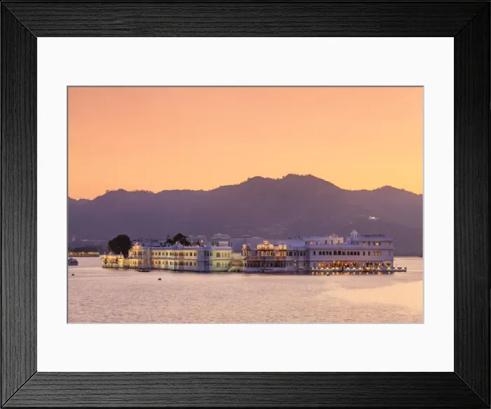 Framed Print : India, Rajasthan, Udaipur, Lake Pichola and Lake Palace Framed Print : India, Rajasthan, Udaipur, Lake Pichola and Lake Palace