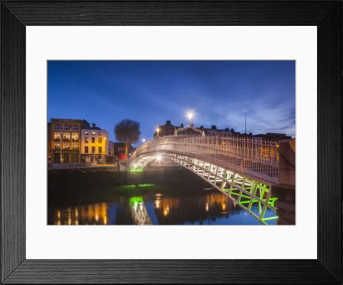 Framed Print : Ireland, Dublin, Hapenny Bridge over the River Liffey, dawn Framed Print : Ireland, Dublin, Hapenny Bridge over the River Liffey, dawn