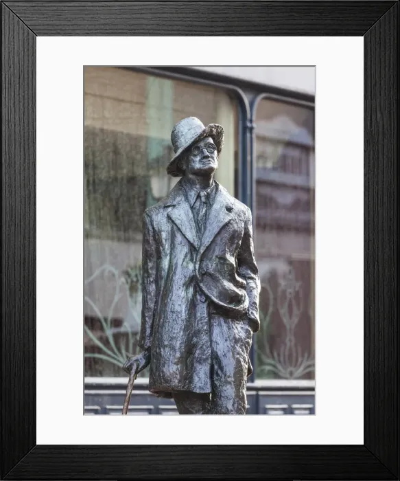 Framed Print : Ireland, Dublin, James Joyce Statue, North Earl Street Framed Print : Ireland, Dublin, James Joyce Statue, North Earl Street