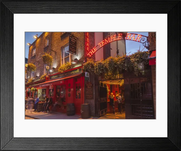 Framed Print : Ireland, Dublin, Temple Bar area, traditional pub exterior, The Temple Bar Pub, dusk Framed Print : Ireland, Dublin, Temple Bar area, traditional pub exterior, The Temple Bar Pub, dusk