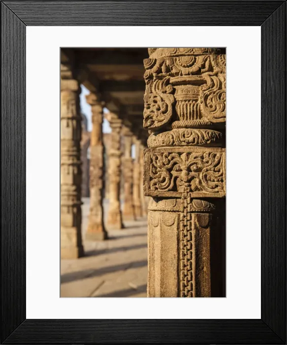 Framed Print : New Delhi, Qutub Minar, Quqqat-Ul-Islam Mosque, Pillared cloisters Framed Print : New Delhi, Qutub Minar, Quqqat-Ul-Islam Mosque, Pillared cloisters
