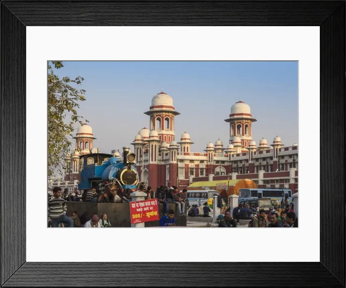 Framed Print : India, Uttar Pradesh, Lucknow, Charbagh, Lucknow Railway station Framed Print : India, Uttar Pradesh, Lucknow, Charbagh, Lucknow Railway station