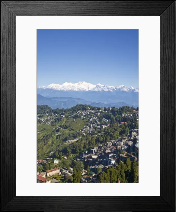 Framed Print : India, West Bengal, Darjeeling and Kanchenjunga