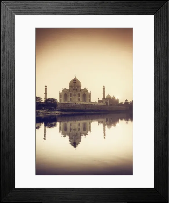 Framed Print : India, Uttar Pradesh, Agra, Taj Mahal (UNESCO site) and Yamuna river at sunset Framed Print : India, Uttar Pradesh, Agra, Taj Mahal (UNESCO site) and Yamuna river at sunset