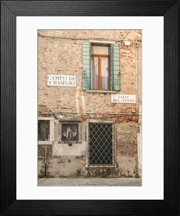 Framed Print : Facade of old building, Dorsoduro, Venice, Italy
