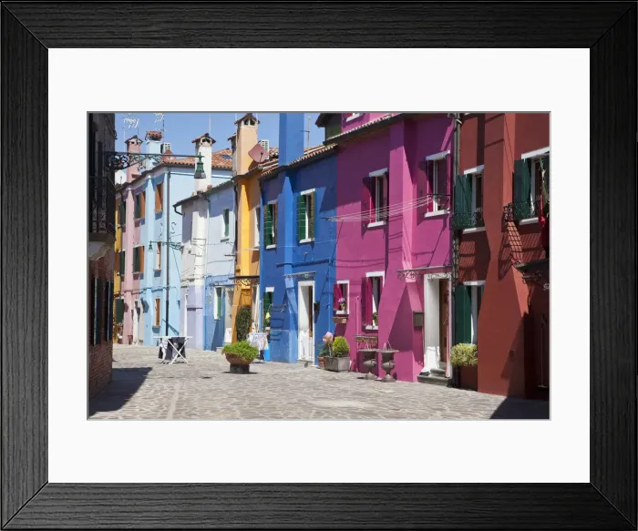 Framed Print : Burano, Venice, Italy Framed Print : Burano, Venice, Italy