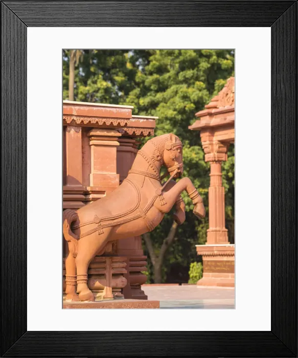 Framed Print : India, Madhya Pradesh, Gwalior, Surya Mandir - Sun Temple, constructed in the shape Framed Print : India, Madhya Pradesh, Gwalior, Surya Mandir - Sun Temple, constructed in the shape