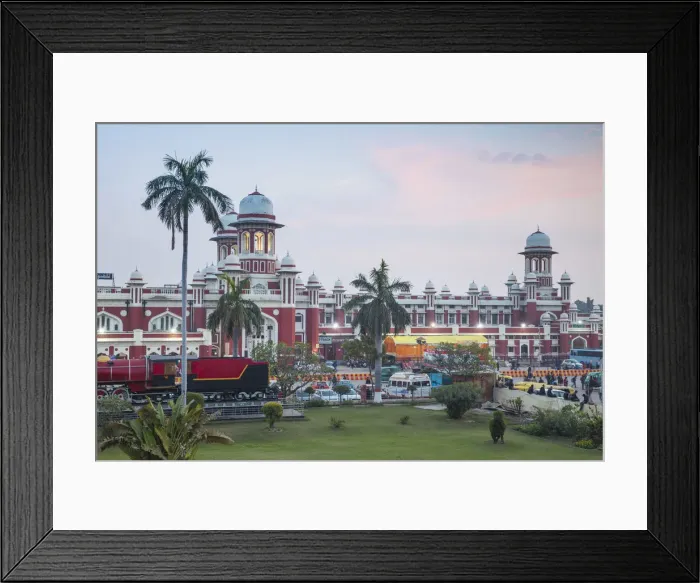 Framed Print : India, Uttar Pradesh, Lucknow, Charbagh, Lucknow Railway station Framed Print : India, Uttar Pradesh, Lucknow, Charbagh, Lucknow Railway station