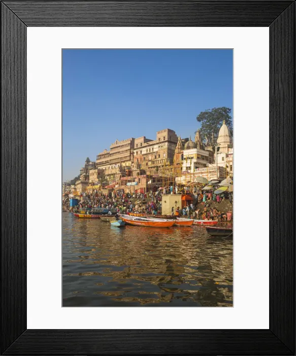 Framed Print : India, Uttar Pradesh, Varanasi, Dashashwamedh Ghat - The main ghat on the Ganges River Framed Print : India, Uttar Pradesh, Varanasi, Dashashwamedh Ghat - The main ghat on the Ganges River