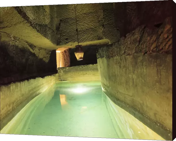 Italy, Naples, Napoli Sotterranea (Underground Naples), Ancient Aqueducts