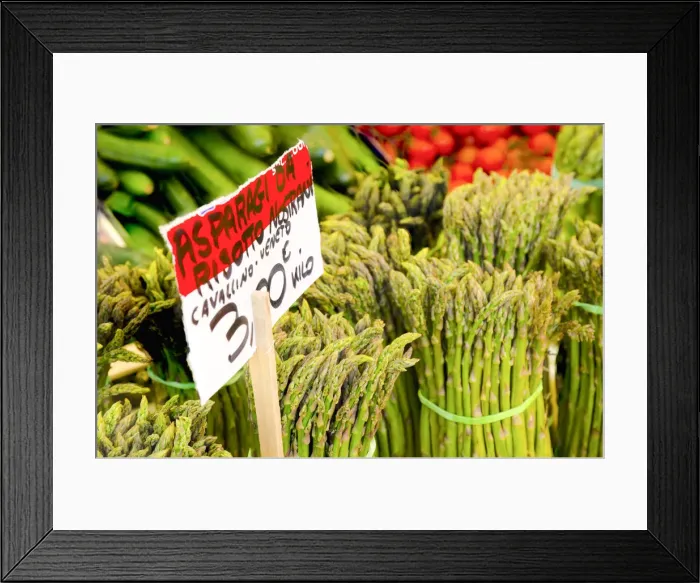 Framed Print : Italy, Veneto, Venice, Rialto Fruit and Vegetable Market Framed Print : Italy, Veneto, Venice, Rialto Fruit and Vegetable Market