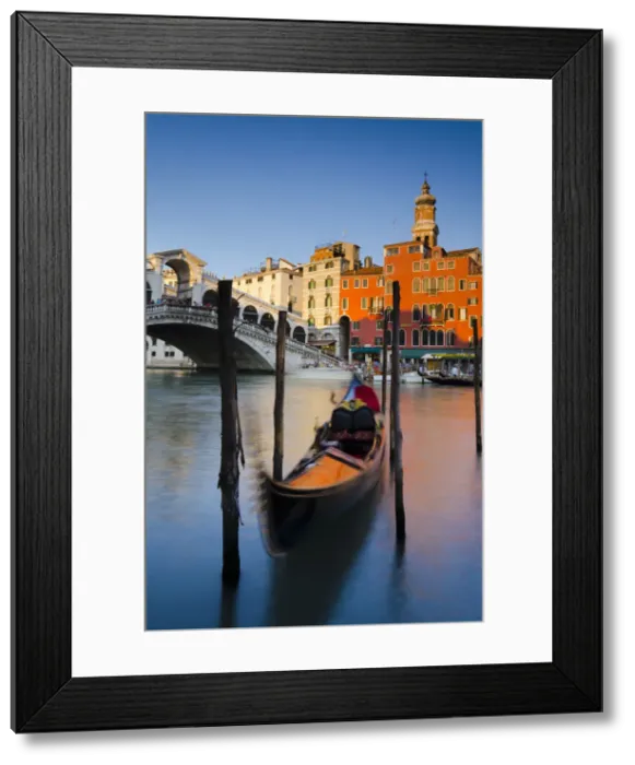 Framed Print : Italy, Veneto, Venice, Rialto Bridge over Grand Canal Framed Print : Italy, Veneto, Venice, Rialto Bridge over Grand Canal