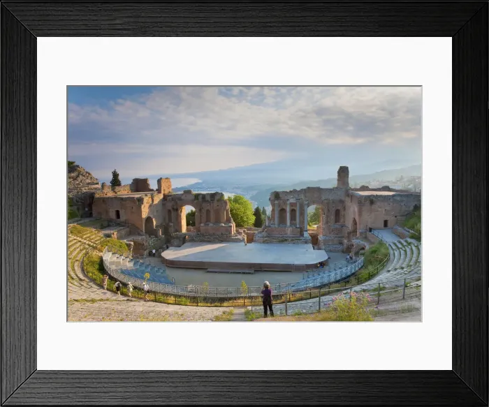 Framed Print : The Greek theatre, Taormina, Sicily, Italy Framed Print : The Greek theatre, Taormina, Sicily, Italy