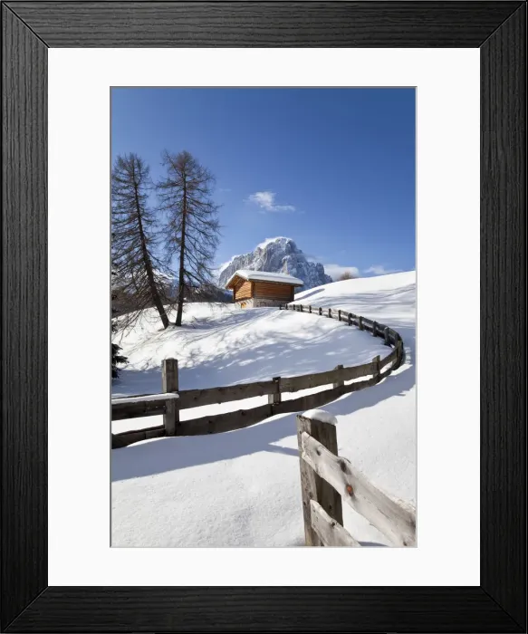 Framed Print : Winter snow covered mountain hut in front of Sassolungo mountain (3181m), Val Gardena Framed Print : Winter snow covered mountain hut in front of Sassolungo mountain (3181m), Val Gardena