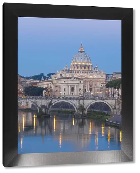Italy, Lazio, Rome, View of St. Angelo bridge and St. Peters Basilica