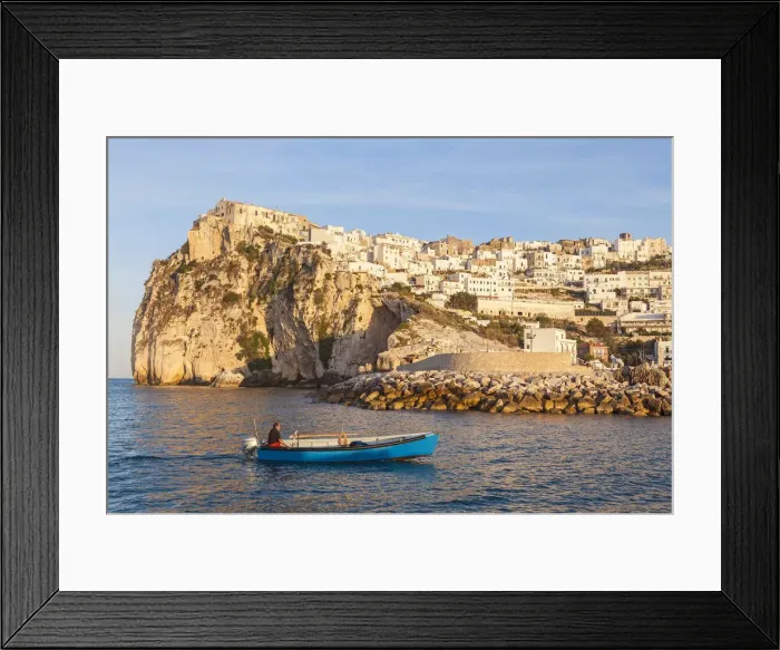 Framed Print : Peschici, Gargano Peninsula, Apulia, Puglia, Southern Italy Framed Print : Peschici, Gargano Peninsula, Apulia, Puglia, Southern Italy