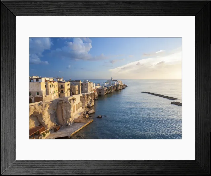 Framed Print : Vieste, Promoontorio del Gargano, Puglia, Italy Framed Print : Vieste, Promoontorio del Gargano, Puglia, Italy